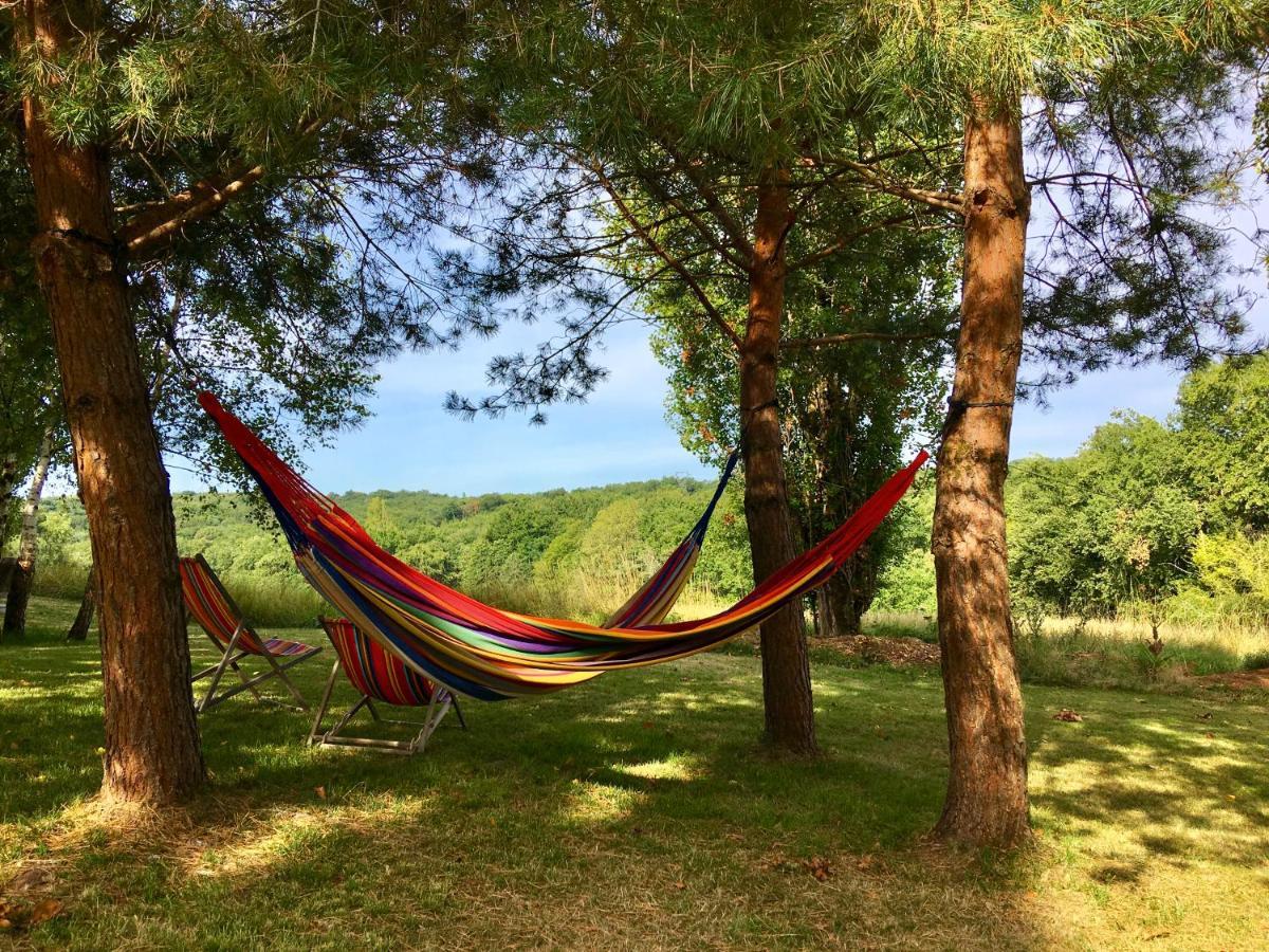 Les Tamaris Bed & Breakfast Castelnau-sur-Gupie Dış mekan fotoğraf
