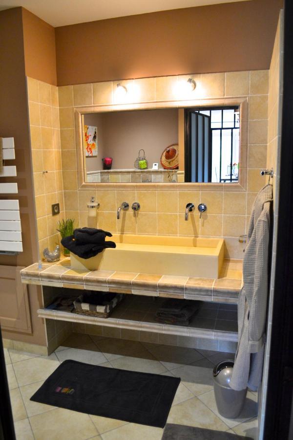 Les Tamaris Bed & Breakfast Castelnau-sur-Gupie Dış mekan fotoğraf